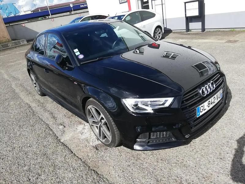Noir Utilisé 2018 Audi A3 Berline | 29 500 € - Image 1/4