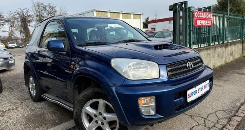 Occasion 2002 Toyota RAV4 Terra Citadine | 8 990 € - Image 1/4