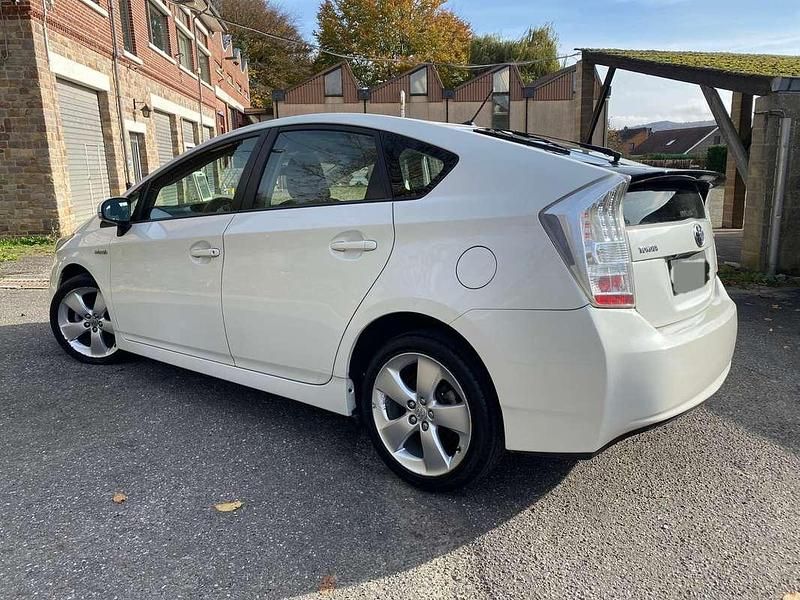 Occasion Toyota Prius Lounge 99 ch (72 kW) 2010 Berline