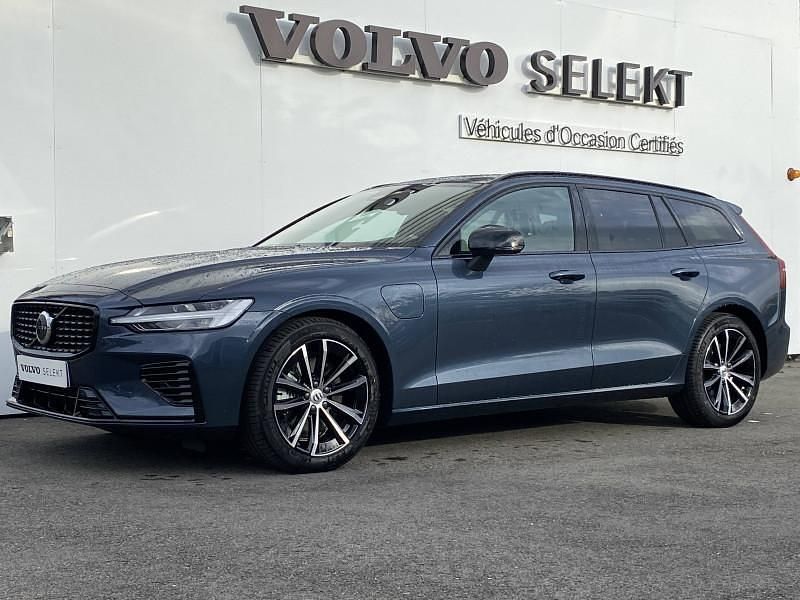 Bleue Utilisé 2023 Volvo V60 Plus Break | 47 900 € (Prix juste) - Image 1/4