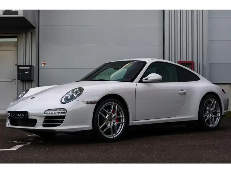 Blanc Utilisé 2010 Porsche 911 Carrera 4S Coupé | 79 997 € - Image 1/4