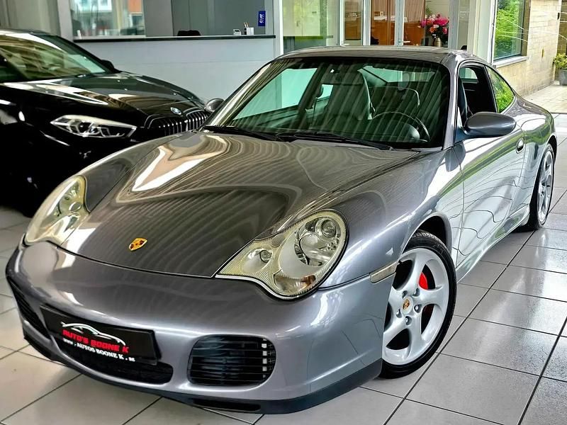 Gris Utilisé 2003 Porsche 911 Carrera 4S Coupé | 36 350 € - Image 1/4