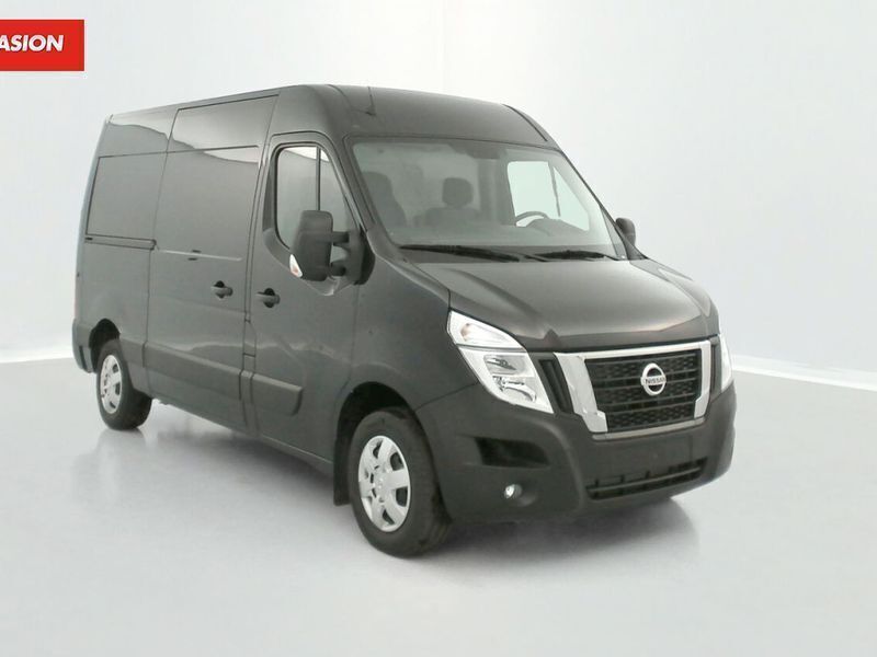 Noir Utilisé 2023 Nissan Interstar Acenta Van | 37 560 € (Prix cher) - Image 1/4