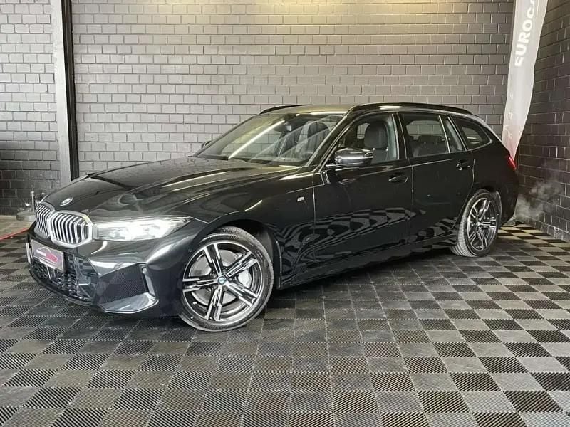 Noir Utilisé 2024 BMW 330 M Sport Break | 44 092 € (Super prix) - Image 1/4
