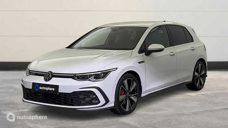 Blanc Utilisé 2024 VW Golf VIII GTD Berline | 38 999 € (Prix juste) - Image 1/4
