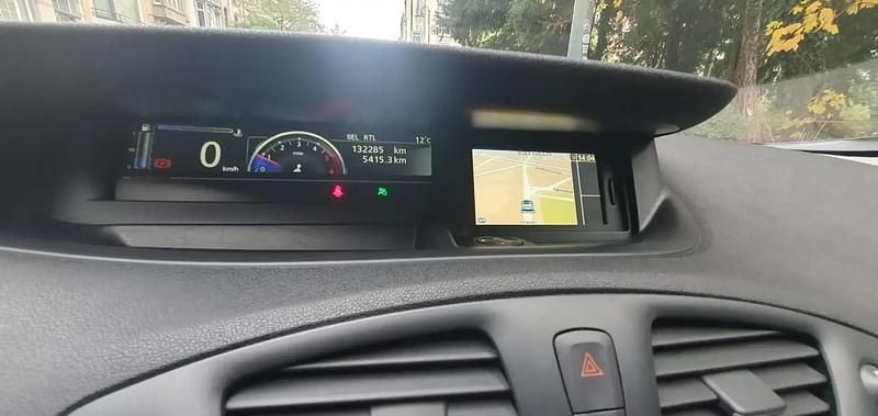 Noir Utilisé 2014 Renault Grand Scénic III Monospace | 6 400 € (Bon prix) - Image 1/4