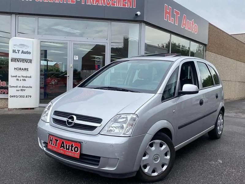 Gris Utilisé 2005 Opel Meriva Monospace | 3 999 € - Image 1/4