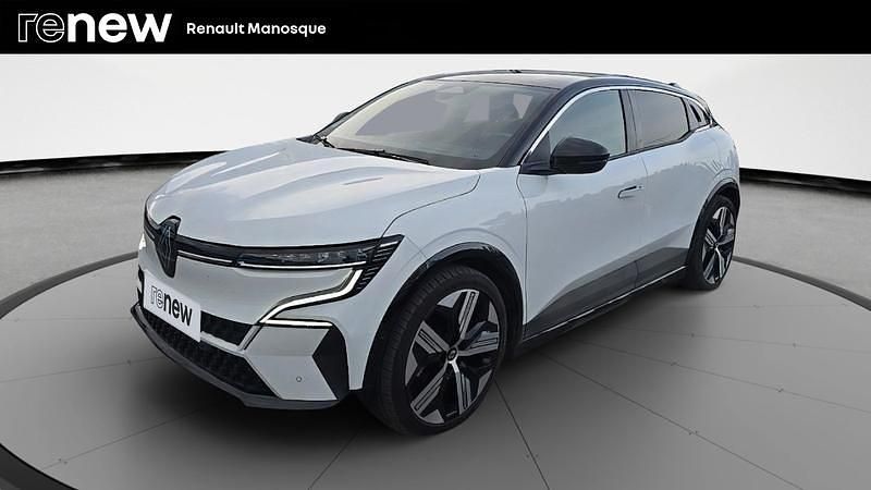 Blanc Utilisé 2023 Renault Mégane Iconic Berline | 26 490 € (Prix juste) - Image 1/4