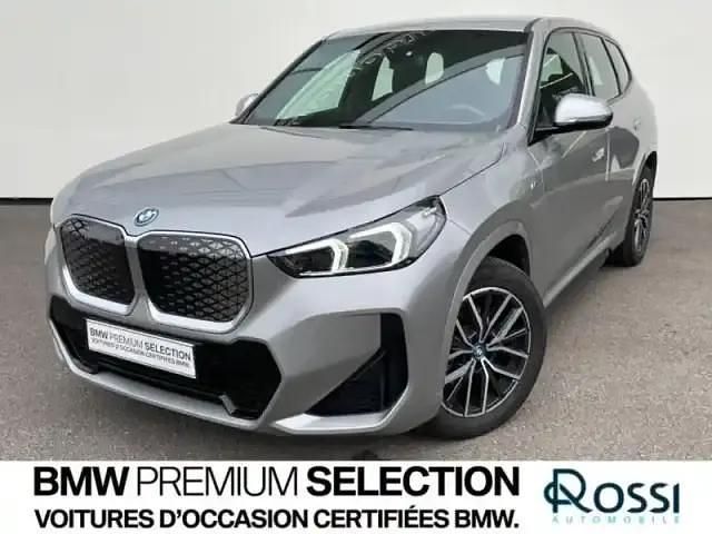 Spacesilber métal Utilisé 2023 BMW iX1 M Sport SUV | 36 990 € - Image 1/4