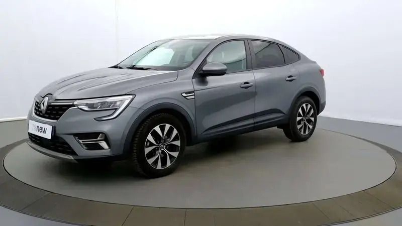 Gris Utilisé 2022 Renault Arkana Business SUV | 19 990 € (Bon prix) - Image 1/4