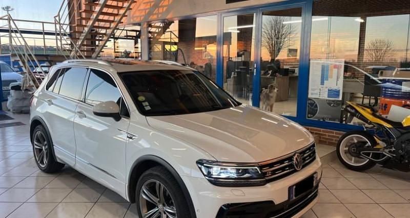 Blanc Utilisé 2017 VW Tiguan R-line SUV | 26 590 € (Prix cher) - Image 1/4