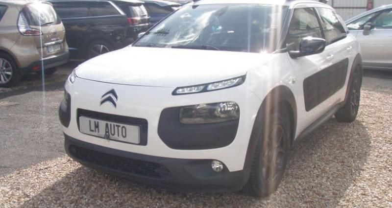 Blanc Utilisé 2015 Citroën C4 Cactus Feel Citadine | 7 490 € (Prix juste) - Image 1/4