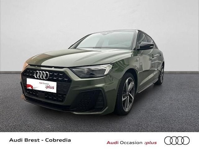 Vert district métallisé noir mythe métallisé Utilisé 2025 Audi A1 Sportback S-line plus Citadine | 31 990 € (Prix cher) - Image 1/4