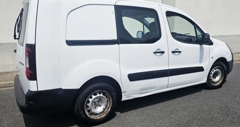 Blanc Occasion 2016 Peugeot Partner Monospace | 5 990 € (Prix juste) - Image 1/4
