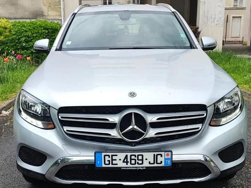 Argent Utilisé 2018 Mercedes GLC350 Executive SUV | 33 000 € - Image 1/4