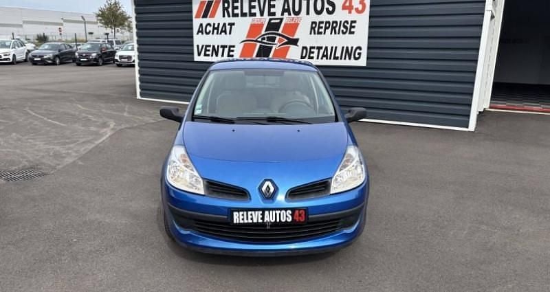 Occasion 2005 Renault Clio III Expression Citadine | 6 490 € - Image 1/4
