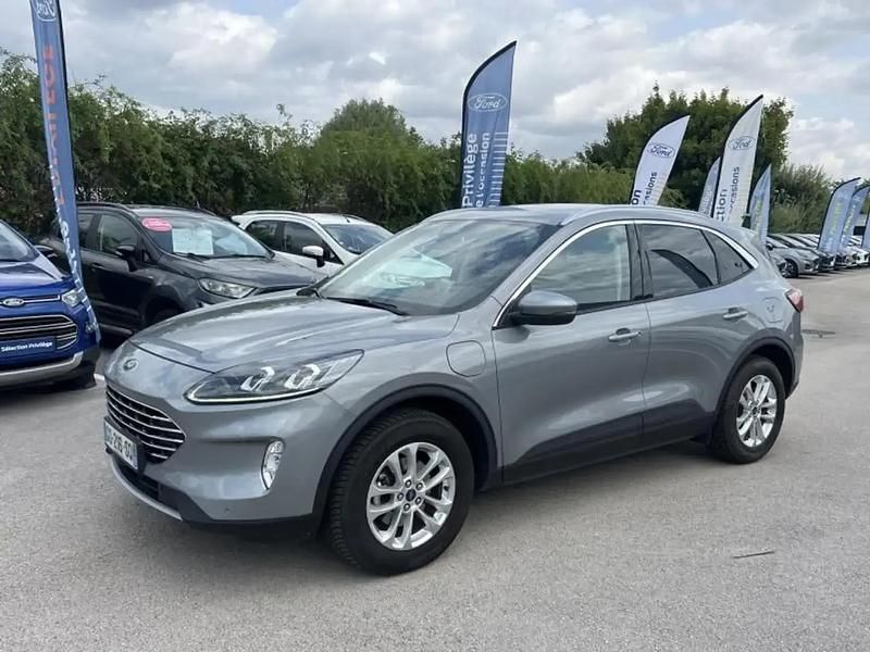 Gris Utilisé 2022 Ford Kuga Titanium SUV | 23 999 € (Prix juste) - Image 1/4