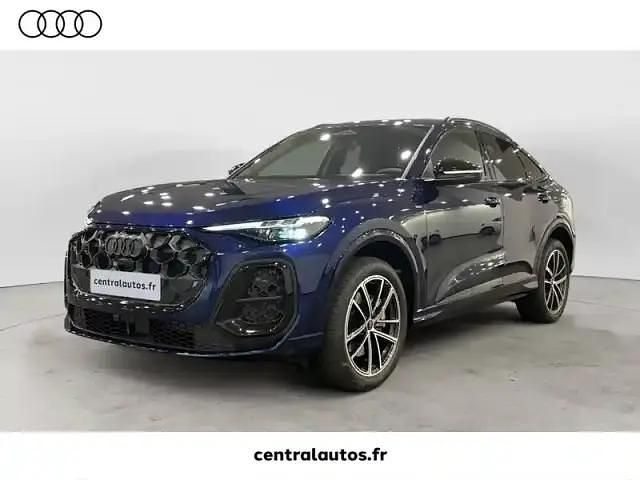 Bleu navarre metallise Occasion 2025 Audi Q5 Sportback S-Line SUV | 82 490 € - Image 1/4