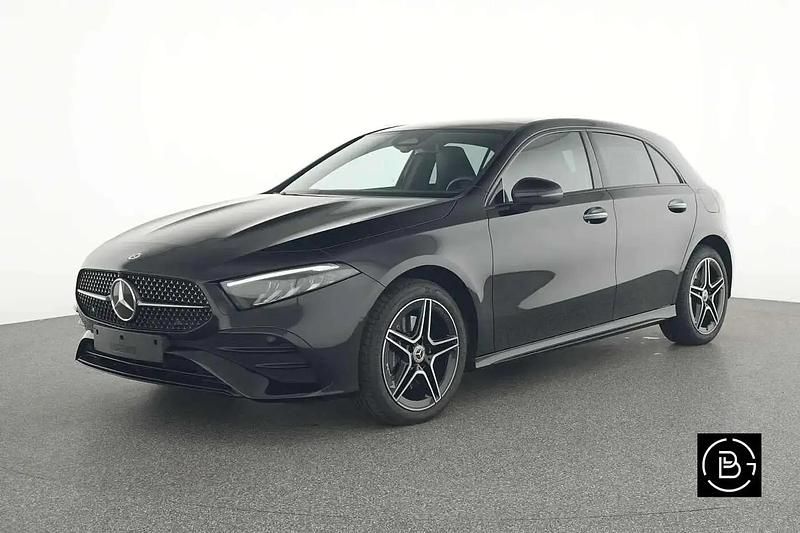 Noir Occasion 2024 Mercedes A250 AMG line Citadine | 35 990 € (Prix juste) - Image 1/4