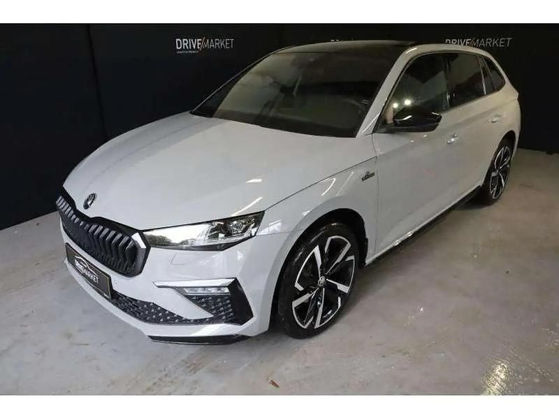 Gris Utilisé 2024 Skoda Scala Monte Carlo Citadine | 31 682 € (Prix cher) - Image 1/4
