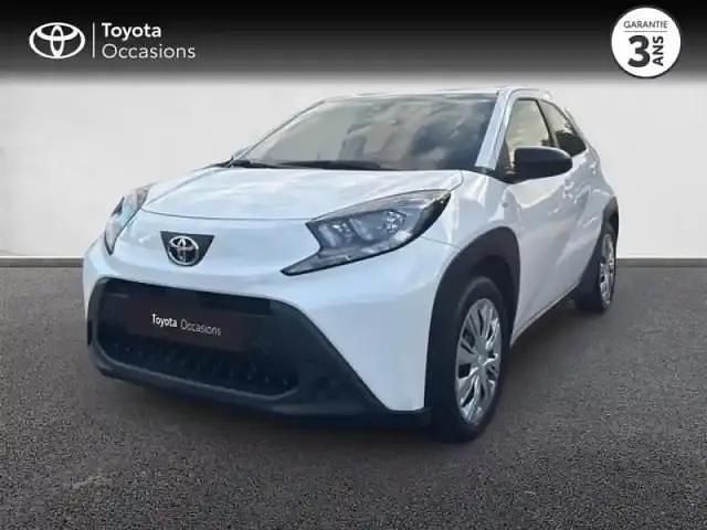 Blanc Utilisé 2023 Toyota Aygo X SUV | 14 990 € - Image 1/4