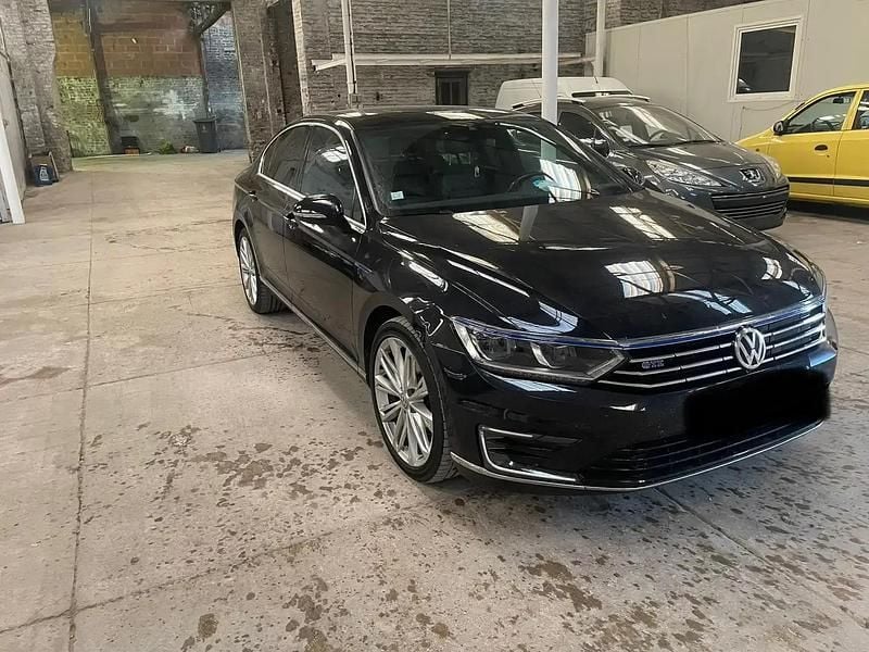 Utilisé 2016 VW Passat GTE Berline | 7 990 € - Image 1/4
