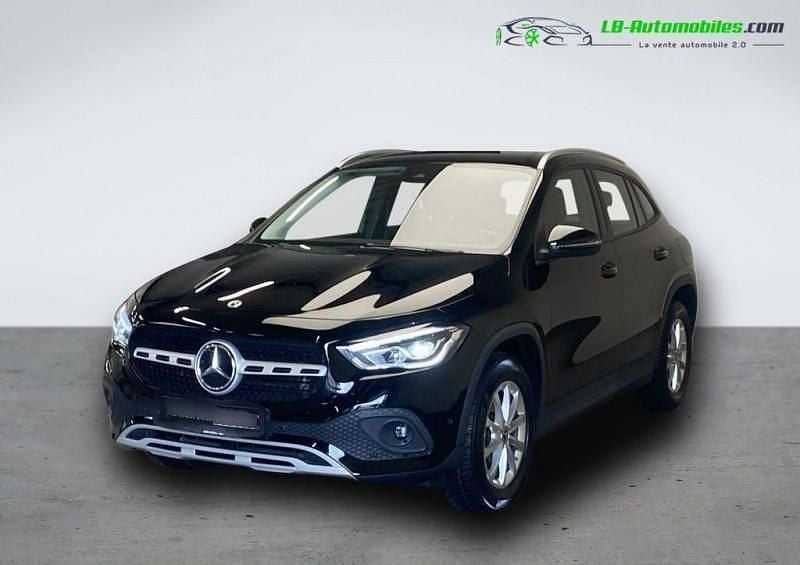 Utilisé 2021 Mercedes GLA200 SUV | 37 400 € (Prix juste) - Image 1/4