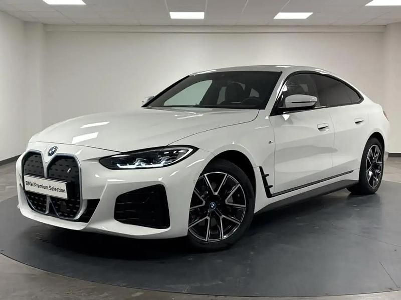Blanc Utilisé 2023 BMW i4 M Sport Berline | 43 990 € (Bon prix) - Image 1/4