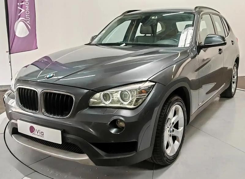 Gris Utilisé 2013 BMW X1 SUV | 12 999 € (Prix juste) - Image 1/4
