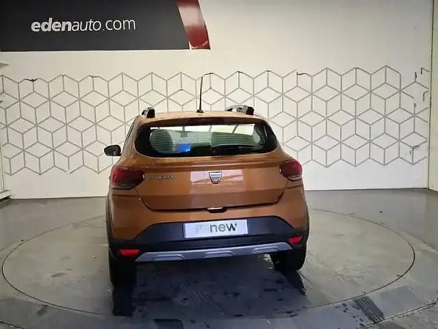 Occasion Dacia Sandero 2022 Orange clair Berline