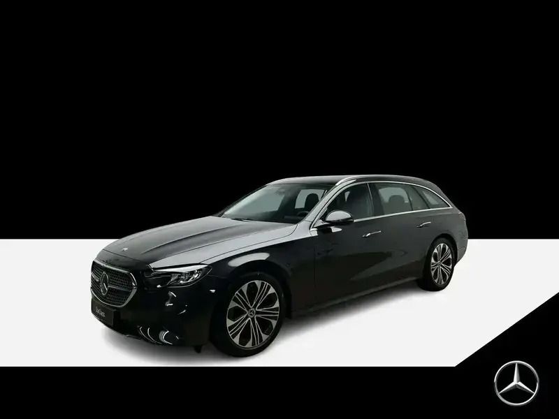 Gris Utilisé 2024 Mercedes E220 Avantgarde Break | 58 758 € (Prix cher) - Image 1/4