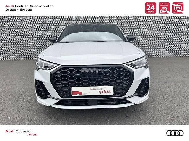 Blanc glacier métallisé Utilisé 2025 Audi Q3 Sportback S-Line SUV | 56 900 € - Image 1/4