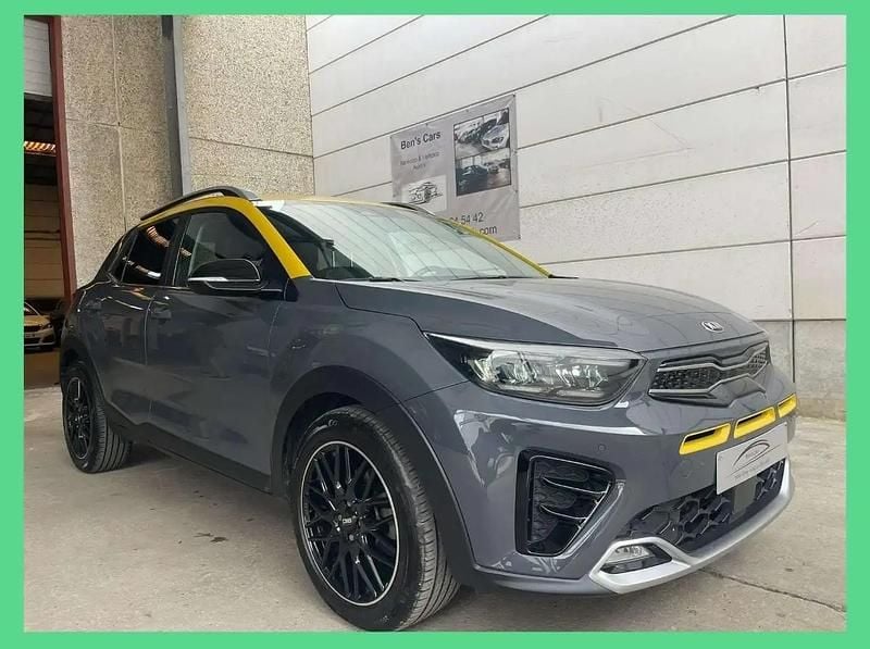 Gris Utilisé 2021 Kia Stonic GT-Line SUV | 15 990 € (Bon prix) - Image 1/4