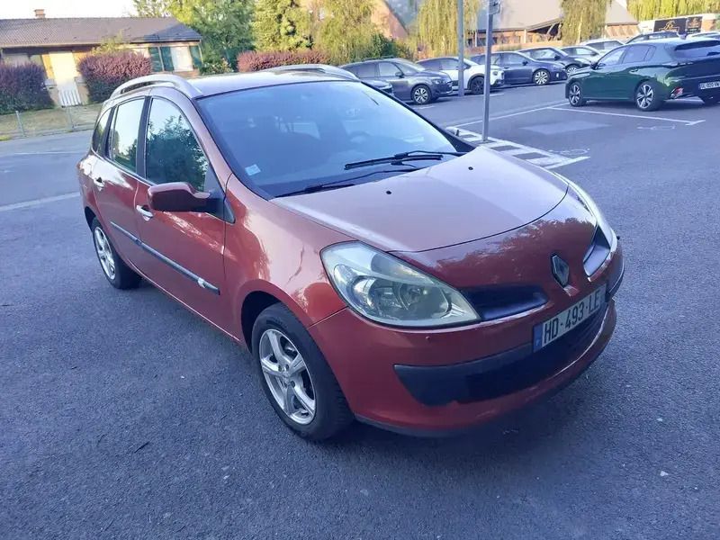 Utilisé 2008 Renault Clio GrandTour Dynamique Break | 1 800 € - Image 1/4