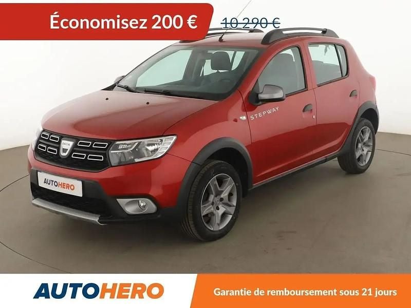 Rouge Utilisé 2017 Dacia Sandero Stepway Citadine | 10 090 € (Prix juste) - Image 1/2