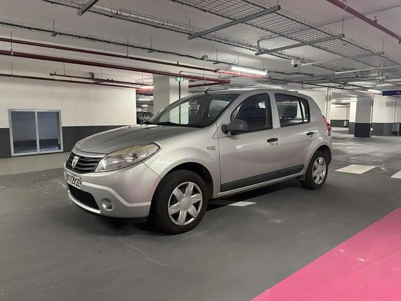 Occasion Dacia Sandero 56 ch (41 kW) 2011 Gris Berline