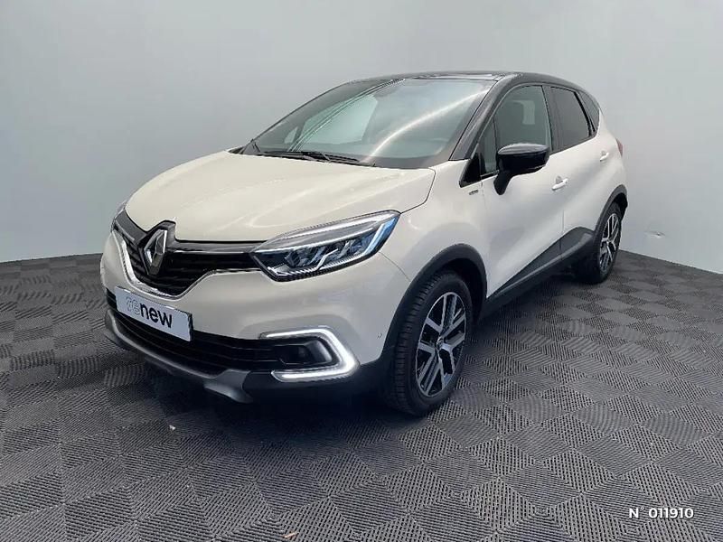 Beige Occasion 2018 Renault Captur Version S SUV | 17 280 € (Prix juste) - Image 1/4