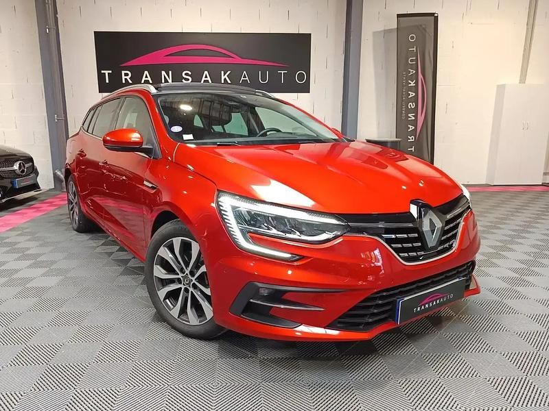 Rouge Utilisé 2022 Renault Mégane IV Techno Break | 19 990 € (Prix juste) - Image 1/4
