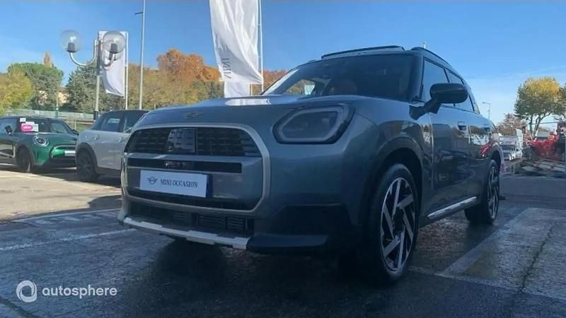 Vert Occasion 2024 Mini Countryman Favoured SUV | 41 900 € - Image 1/4