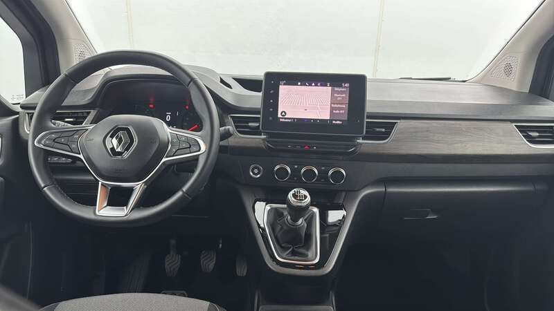 Image 4/4