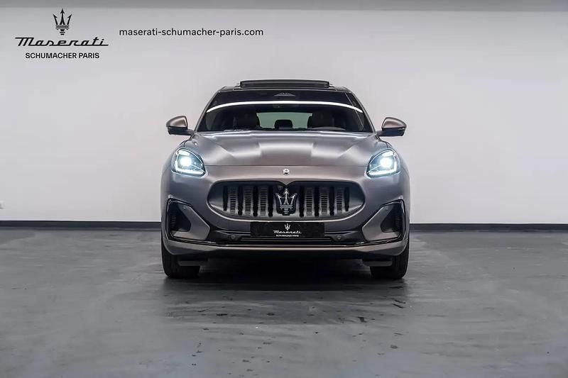 Brun Nouvelle 2024 Maserati Grecale Folgore SUV | 156 804 € - Image 1/4
