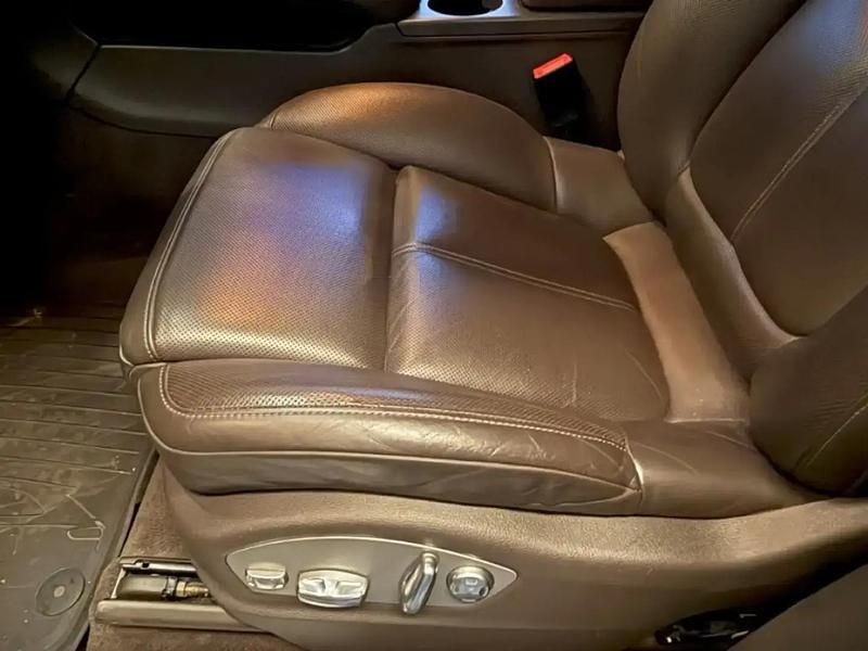 Utilisé 2014 Porsche Macan Turbo SUV | 35 990 € (Super prix) - Image 1/4