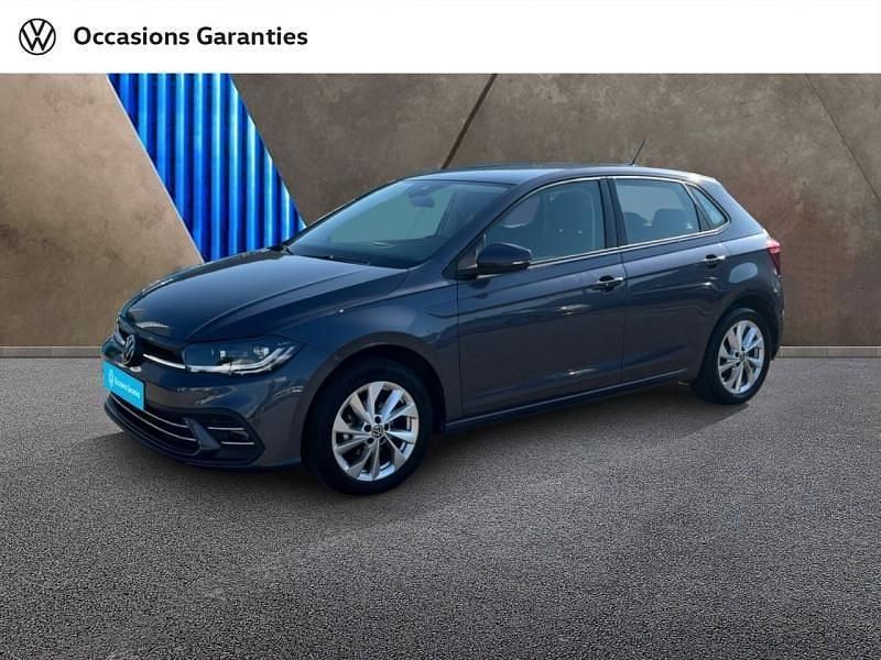 Gris cendré métallisé Utilisé 2022 VW Polo Style Berline | 18 490 € (Prix juste) - Image 1/4