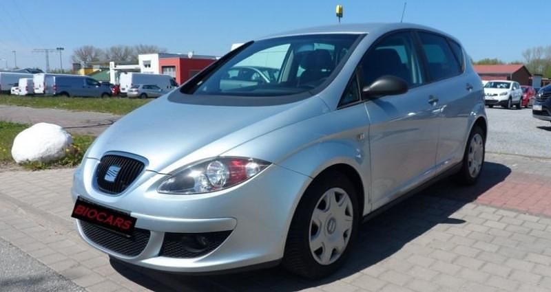 Argent Occasion 2008 Seat Altea Monospace | 3 950 € - Image 1/4