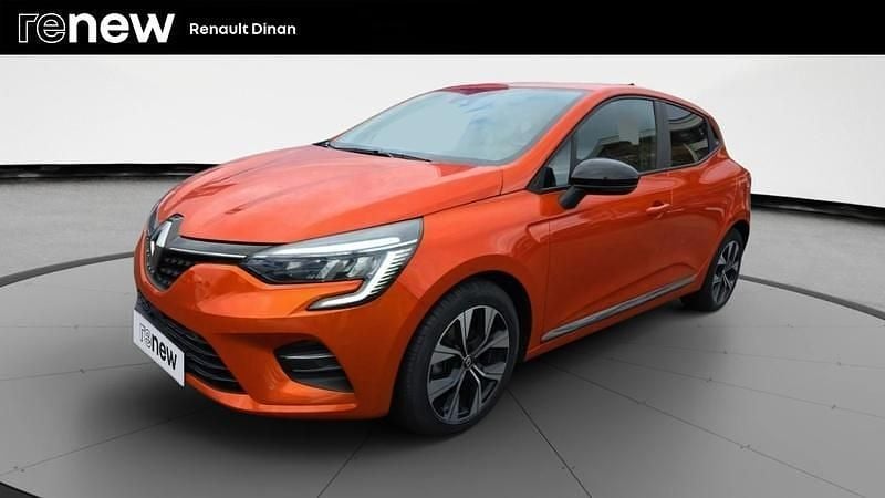 Orange Occasion 2022 Renault Clio V Evolution Citadine | 14 990 € (Prix juste) - Image 1/4