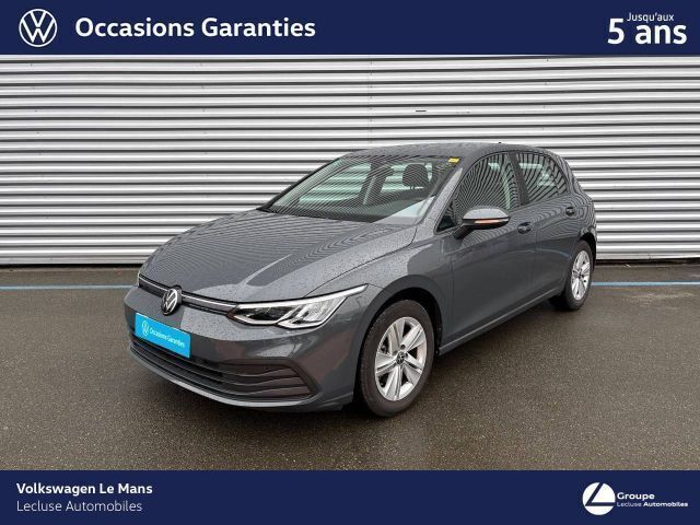 Utilisé 2024 VW Golf VIII Life | 27 490 € (Prix juste) - Image 1/4