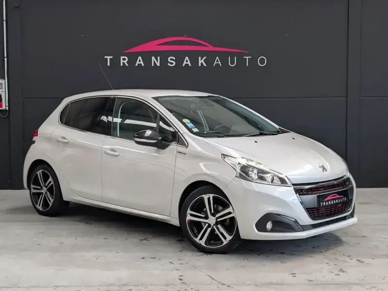 Blanc Utilisé 2017 Peugeot 208 GT-line Citadine | 8 490 € (Prix juste) - Image 1/4