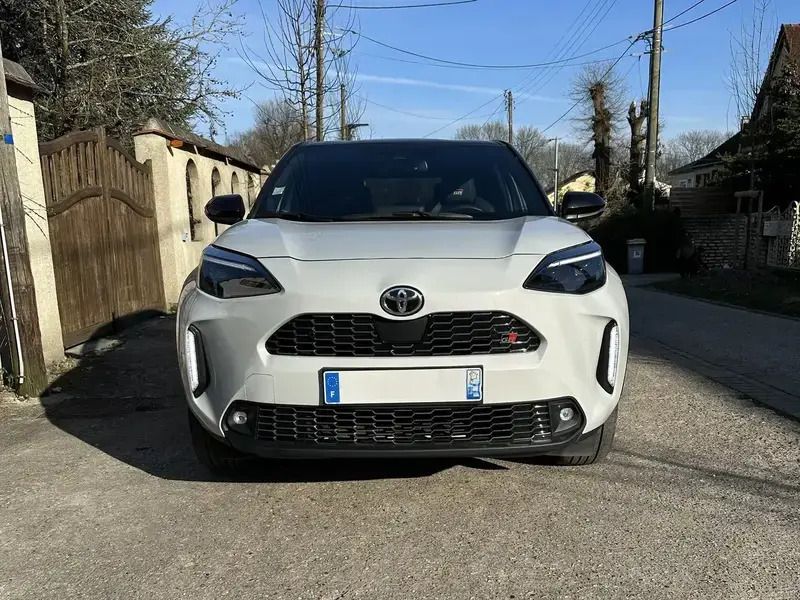 Image 2/4
