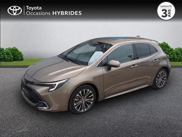 Utilisé 2023 Toyota Corolla Design | 24 900 € (Prix juste) - Image 1/4