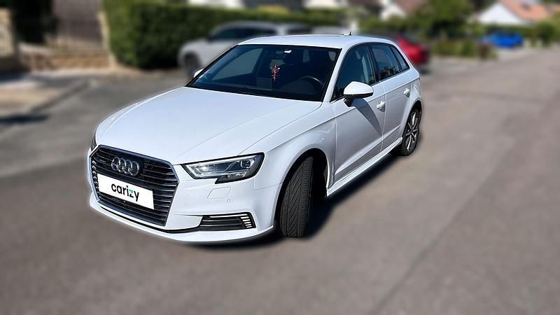 Blanc Utilisé 2020 Audi A3 Sportback e-tron Design Berline | 21 298 € (Super prix) - Image 1/4